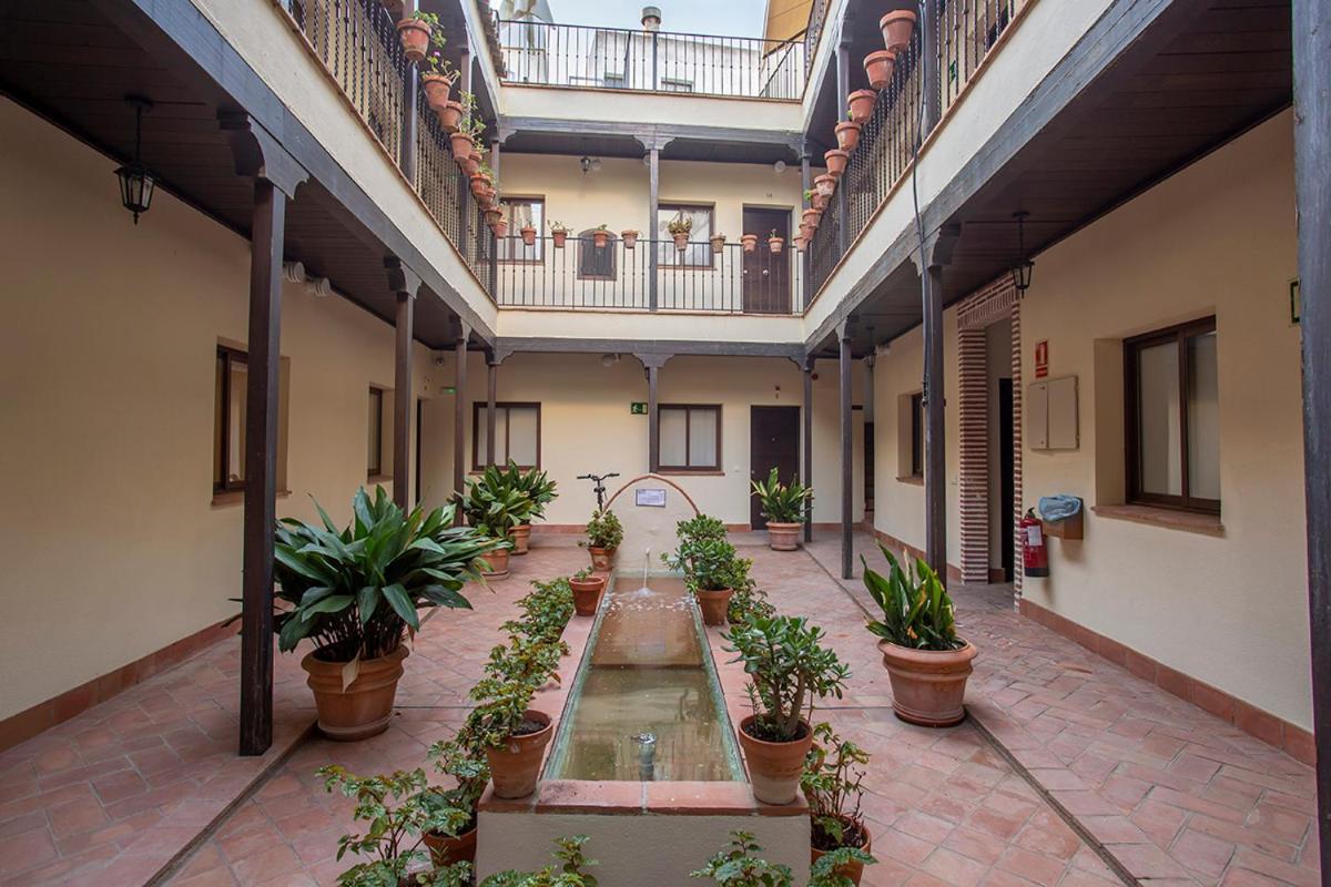 Apto. Con Terraza Privada Centro Sevilla Kültér fotó