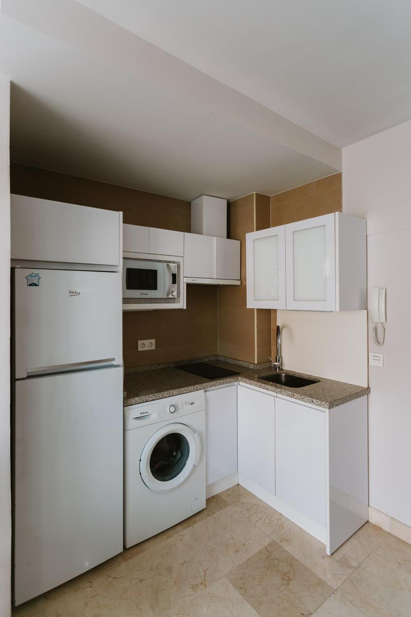 Apto. Con Terraza Privada Centro Sevilla Kültér fotó