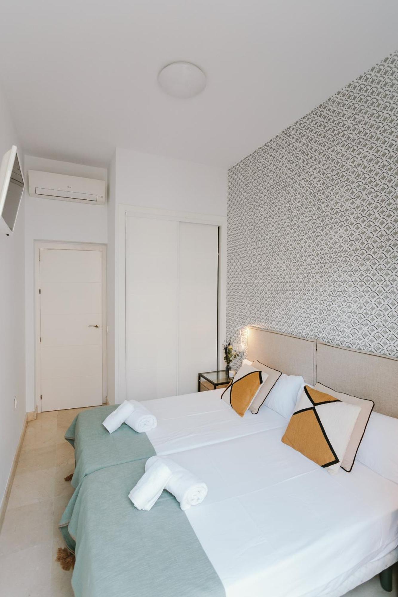 Apto. Con Terraza Privada Centro Sevilla Kültér fotó