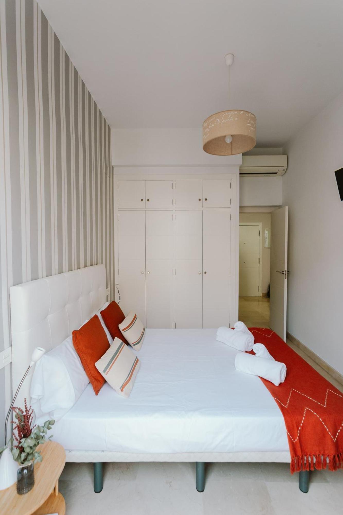 Apto. Con Terraza Privada Centro Sevilla Kültér fotó