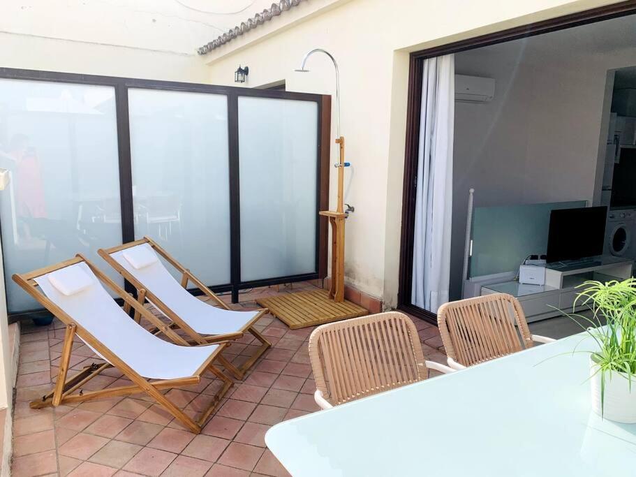 Apto. Con Terraza Privada Centro Sevilla Kültér fotó